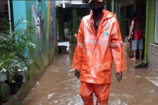 Sejumlah Wilayah Depok Dikepung Banjir Imbas Hujan Deras, Ini Penyebabnya