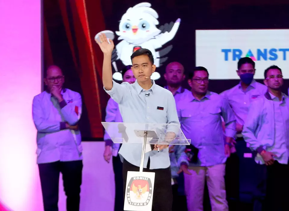 Polling Institute: Gibran Paling Meyakinkan Saat Debat Cawapres