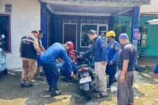 Hendak Menyalip Kendaraan, Driver Ojol Bersama Penumpangnya Jatuh ke Jurang di Bojonggede Bogor