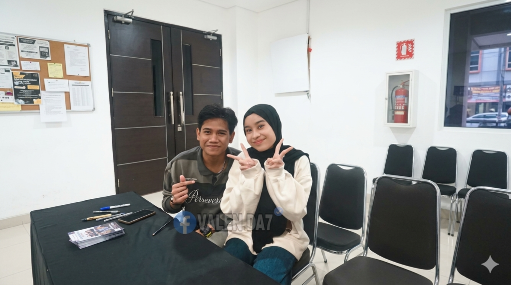 sisi lain hubungan valen dan mila